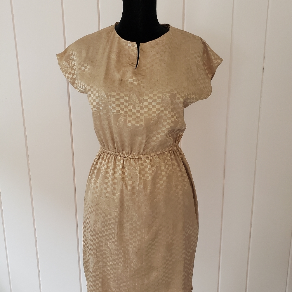 High Class Beriya Vintage Dress